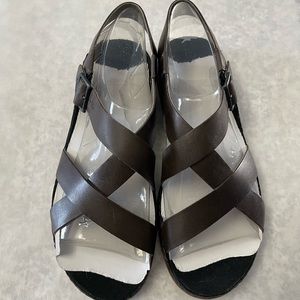 Chaco Wayfayer Tornado leather Sandal never worn